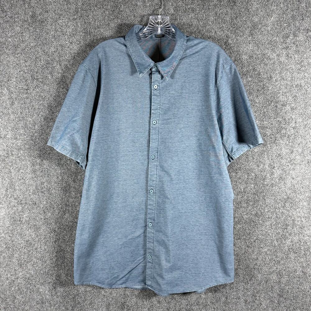 Lululemon Men's Size XL Blue Commission SS Button Up Shirt Vented Casual Modern